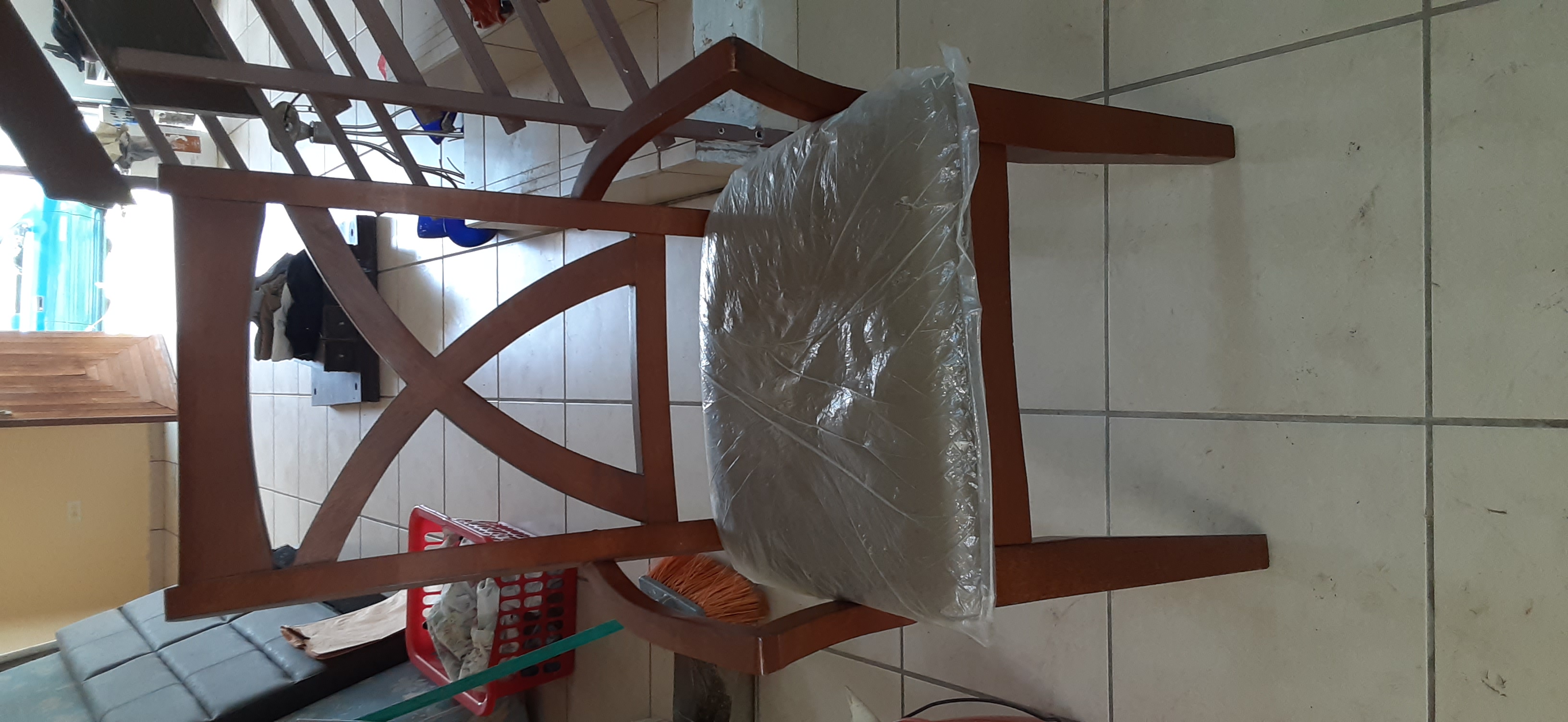 Juego de comedor 6 sillas en Toa Alta, Puerto Rico, Clasitronicos