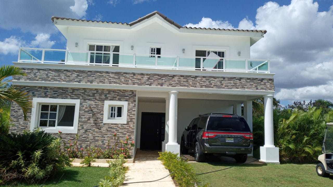 Ventas de villa Playa nueva romana en La romana, La Romana, República
