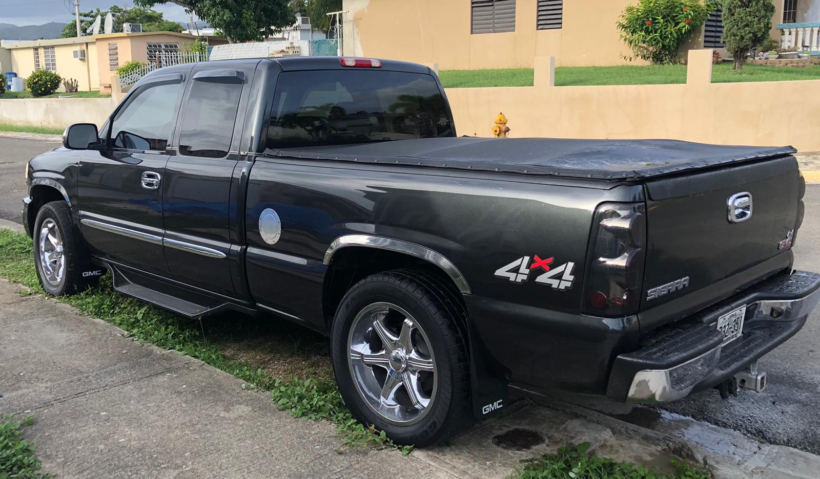 pick up 4x 4 en Yauco, Puerto Rico, Clasitronicos