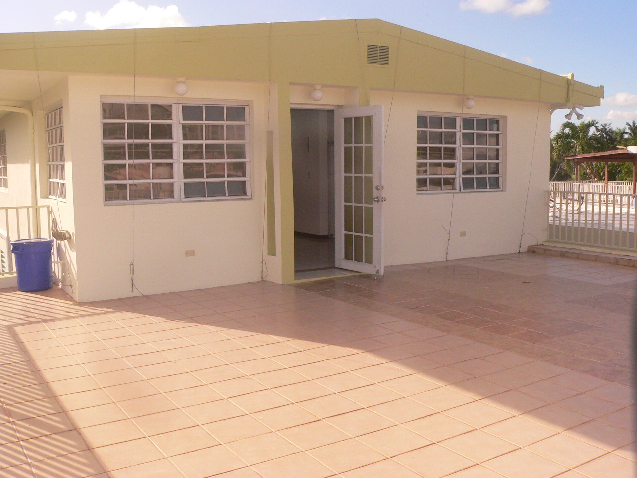 Amplio apartamento en Guaynabo, Puerto Rico, Puerto Rico Clasificados